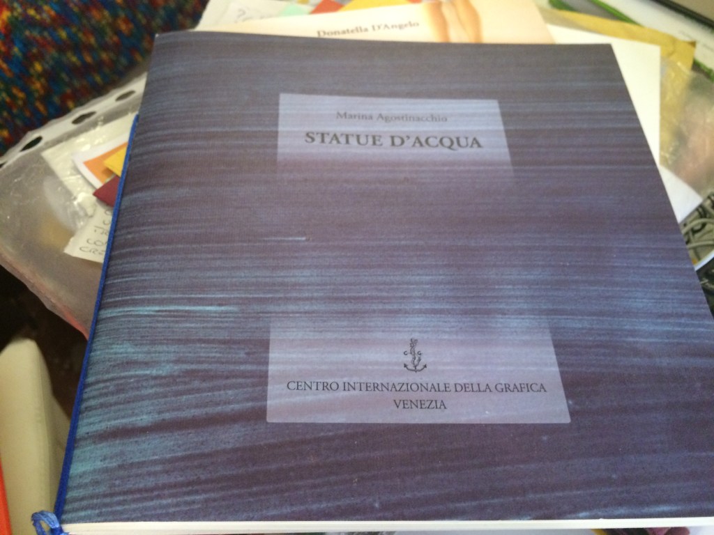 Ci sostiene il movimento- Marina Agostinacchio, Statue&nbsp;d’acqua